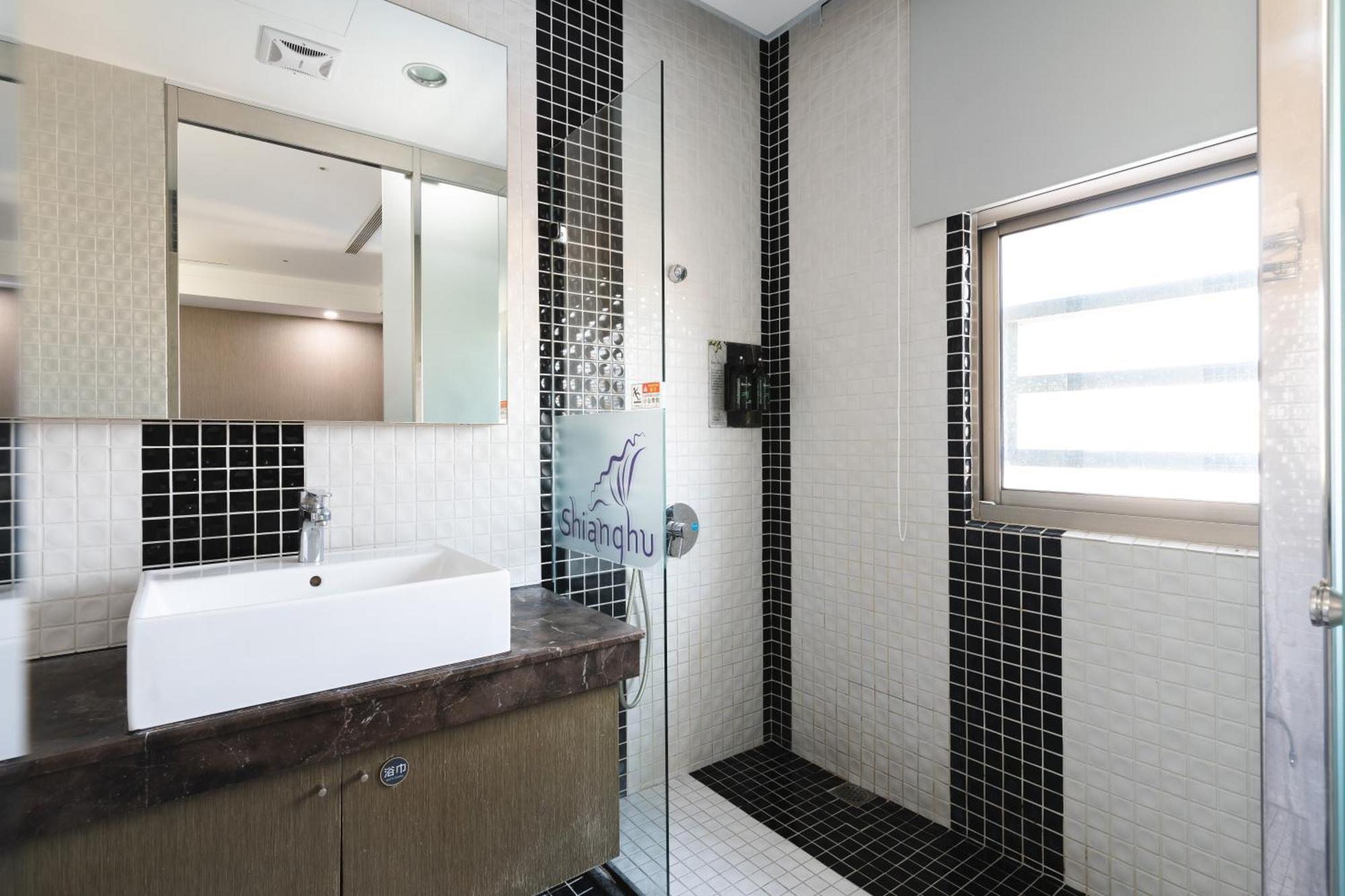 Shianghu Boutique Hotel Chiayi City Luaran gambar
